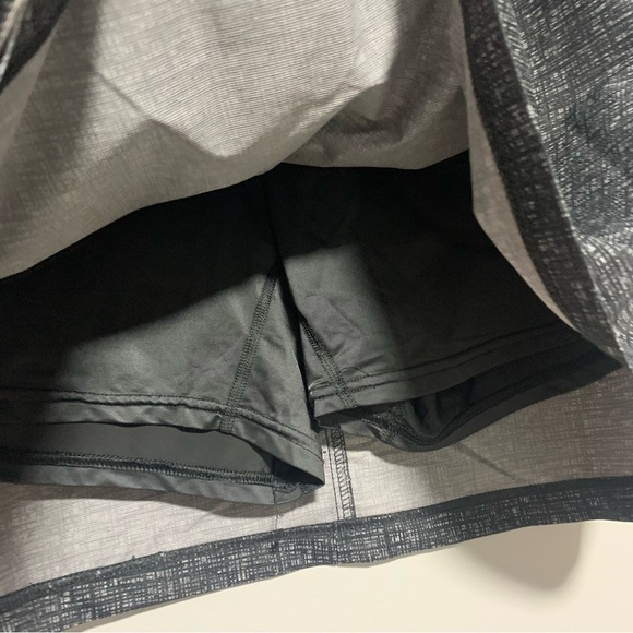 AVTA Dark Grey Athletic Skort Size M - Picture 3 of 10